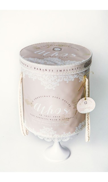 Trusou botez pentru fetite sau baieti, unisex cu bordura dantela alba de bumbac, Tres Chic 3